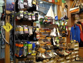 遠(yuǎn)山戶外旅游用品商店 探索自然，裝備你的每一次戶外冒險(xiǎn)